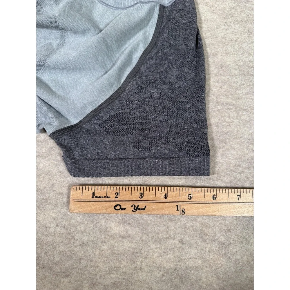Lululemon Swiftly Tech Shirt Womens 10 Gray Floral Short Sleeve Yoga Athletic